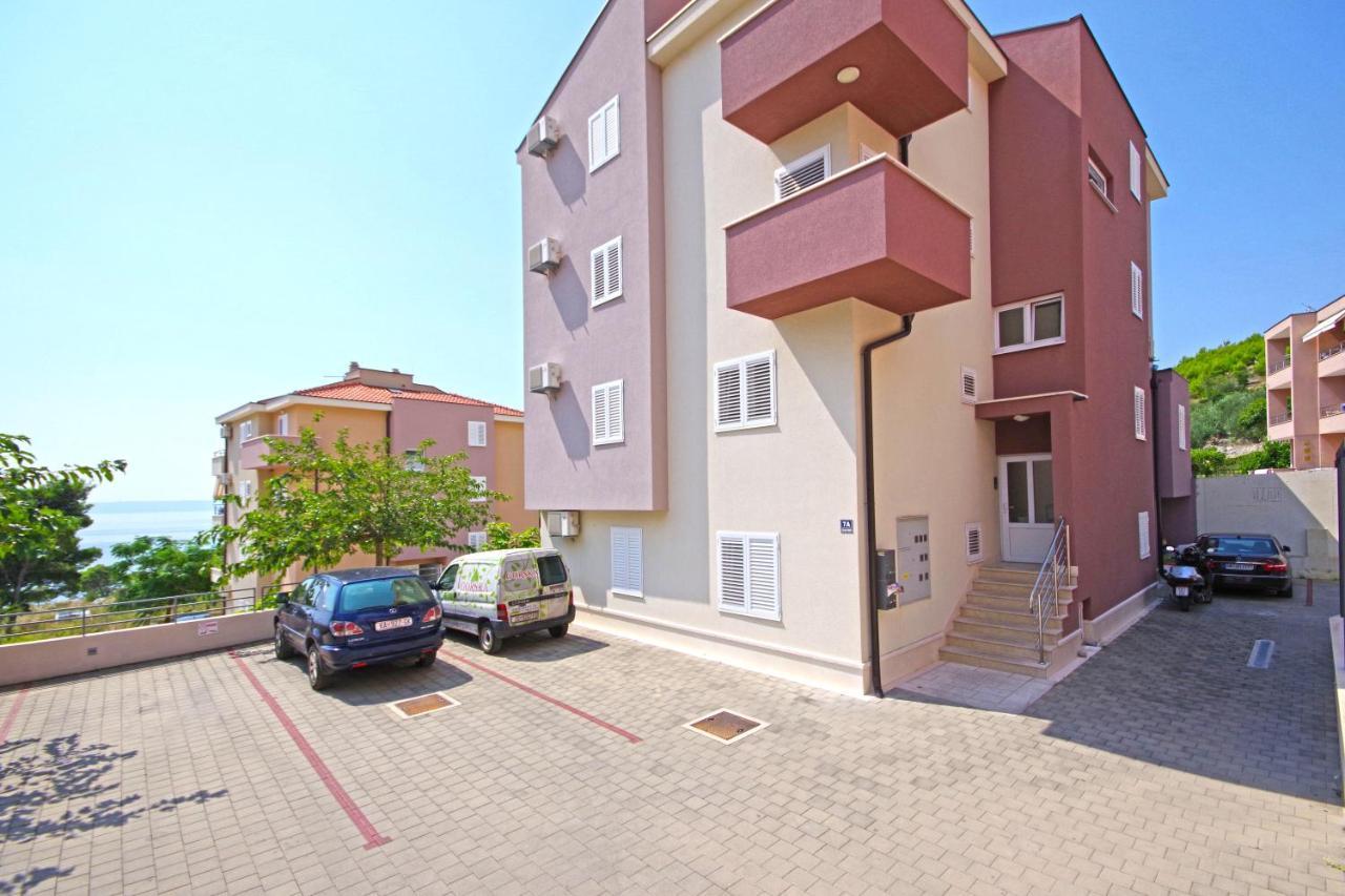 Apartmani Cezar Makarska Extérieur photo