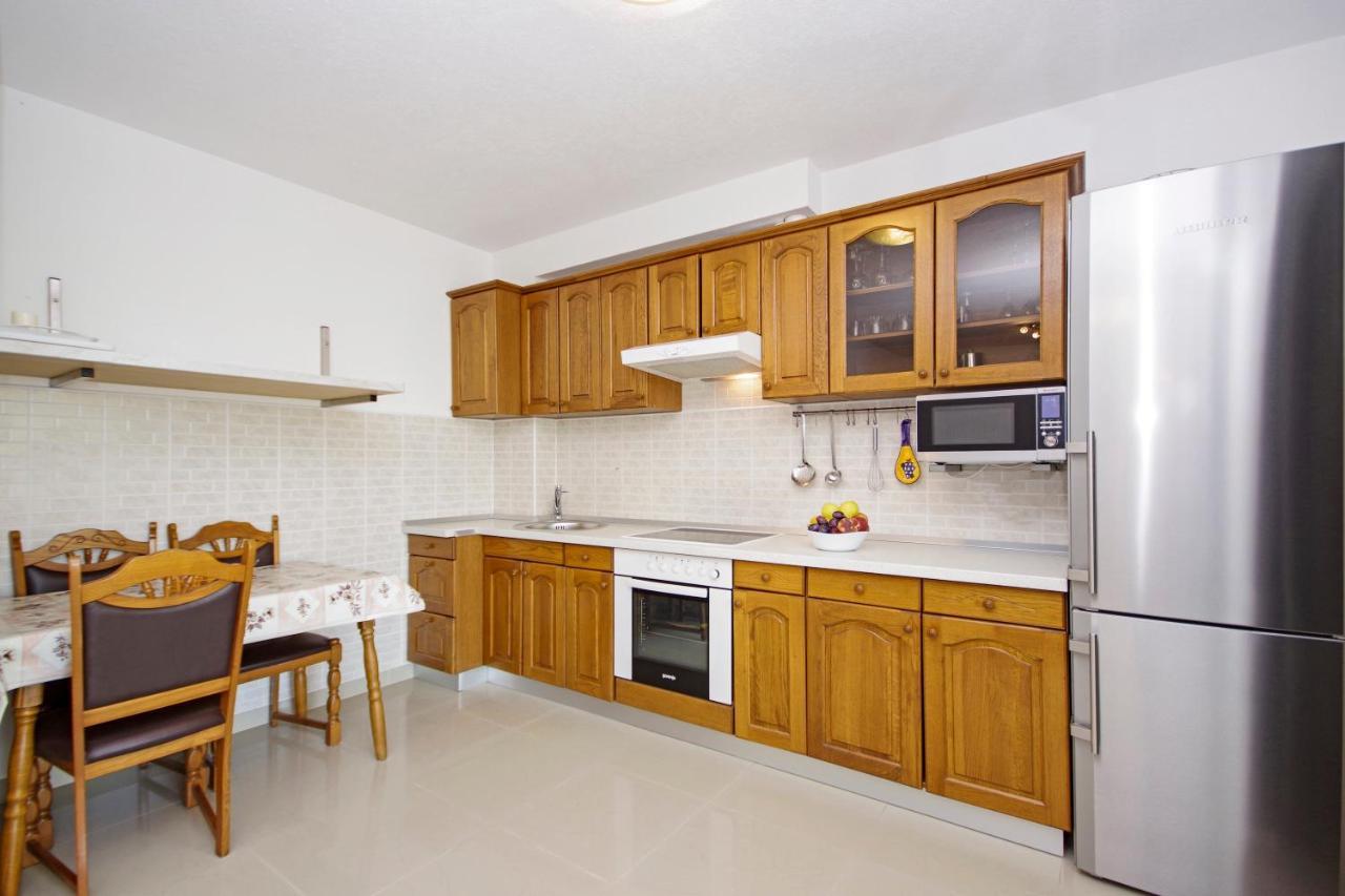 Apartmani Cezar Makarska Extérieur photo