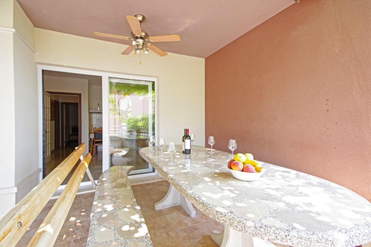 Apartmani Cezar Makarska Extérieur photo