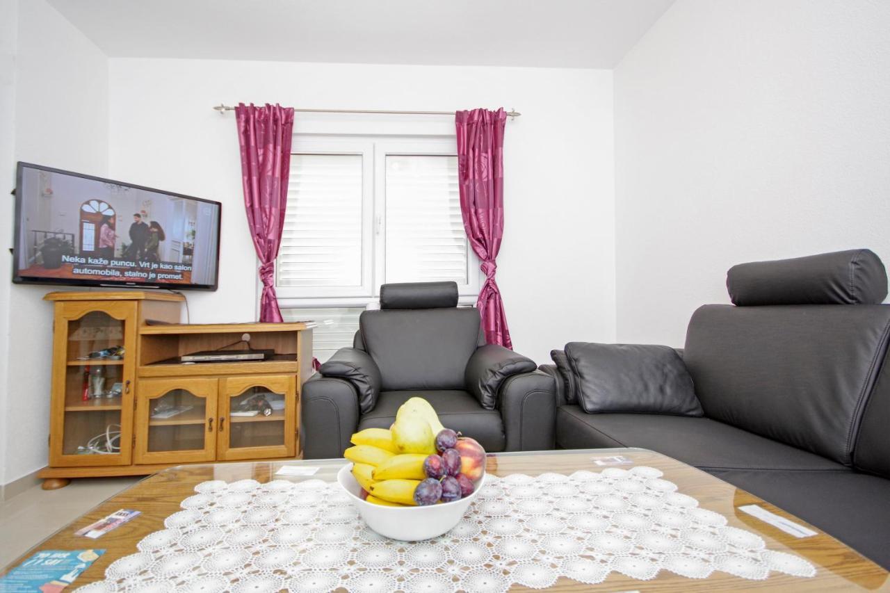 Apartmani Cezar Makarska Extérieur photo