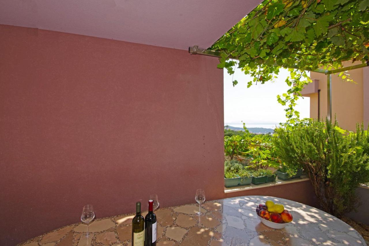 Apartmani Cezar Makarska Extérieur photo