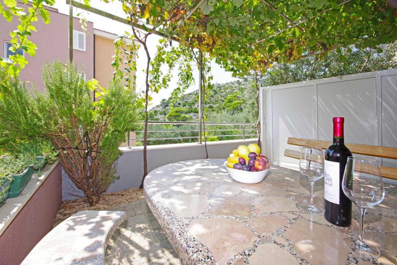 Apartmani Cezar Makarska Extérieur photo